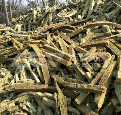 廢舊巖棉怎么處理？廢舊巖棉粉碎機(jī)為您助力