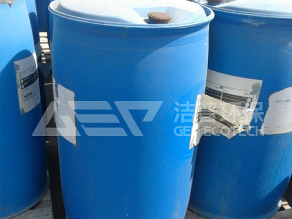 大型油桶撕碎機(jī)多少錢？油桶撕碎機(jī)廠家推薦