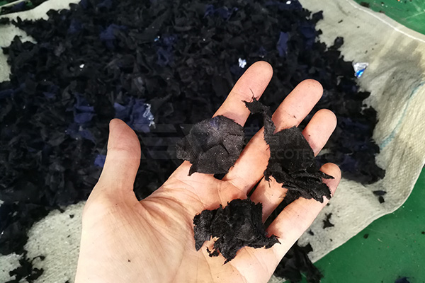 推積如山的邊角料如何處理？邊角料破碎機(jī)成完美解決方案